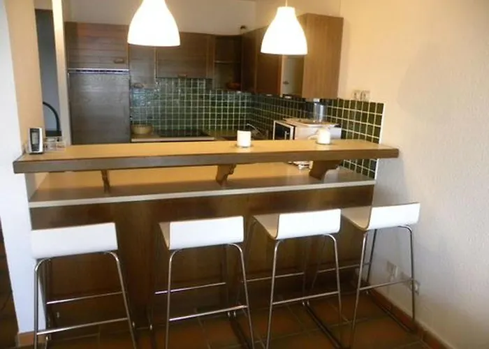 Апартаменти 4 Pieces Avec Piscine Et Parking, 6 Pers., - Fr-1-780-6 Сент-Максім