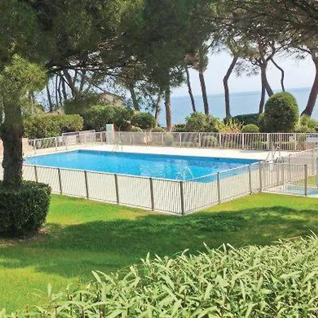 아파트 4 Pieces Avec Piscine Et Parking, 6 Pers., - Fr-1-780-6 생트막시메