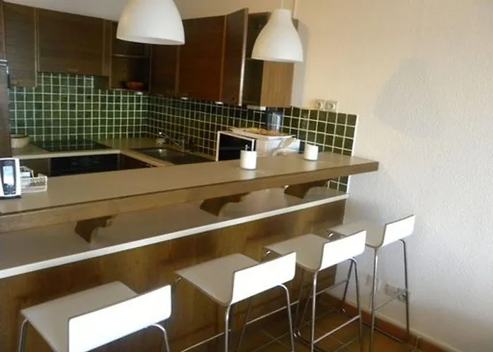 4 Pièces, Superbe Vue Mer, Piscine, Parking, Animaux Admis, - Fr-1-780-6