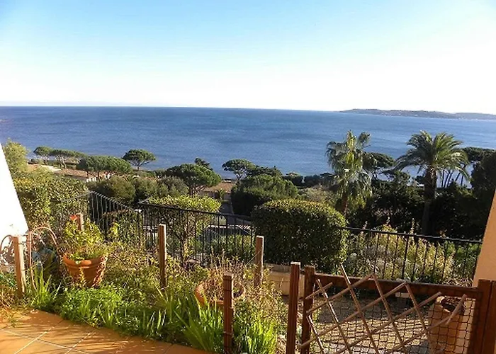 4 Pièces, Superbe Vue Mer, Piscine, Parking, Animaux Admis, - Fr-1-780-6