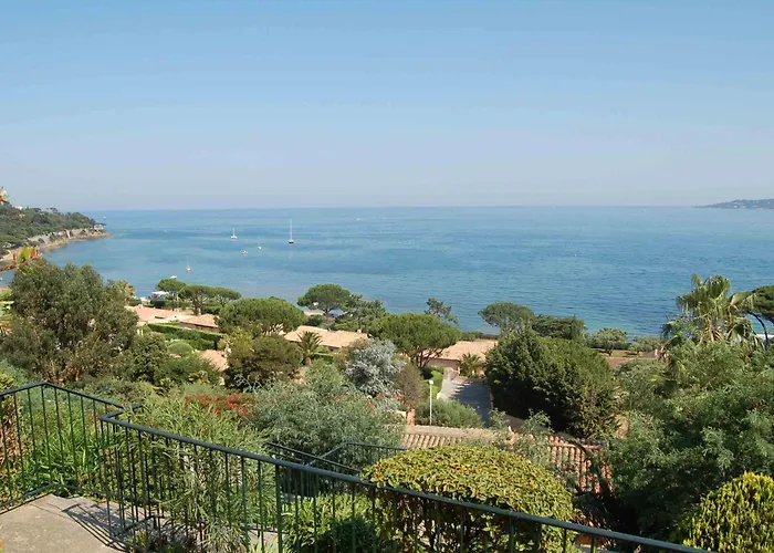 Appartamento 4 Pièces, Superbe Vue Mer, Piscine, Parking, Animaux Admis, - Fr-1-780-6 *